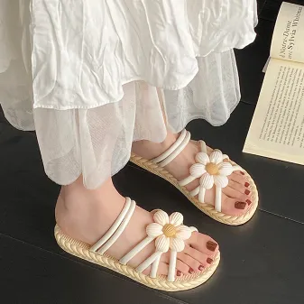 LILY WALKERS FEMALE SLIPPERS